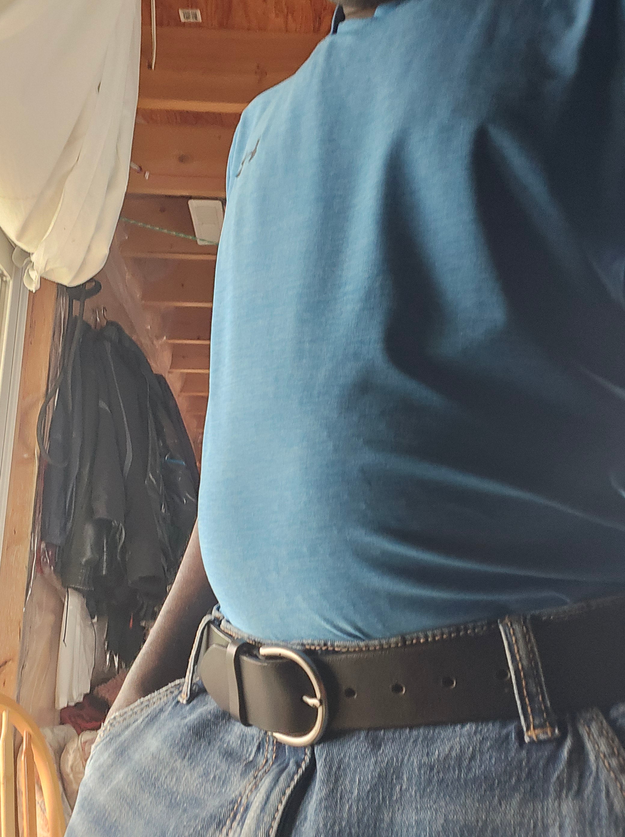 Classic Black Genuine Leather Belt | Men's Size 34" Waist | 1.5" Wide | 0.179 kg |Black | Curator's Choice