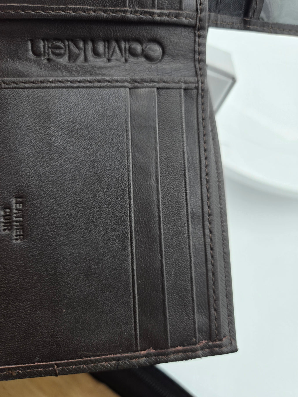 Calvin Klein Men's Genuine Leather Wallet | Espresso Brown | Slim Bifold Wallet
