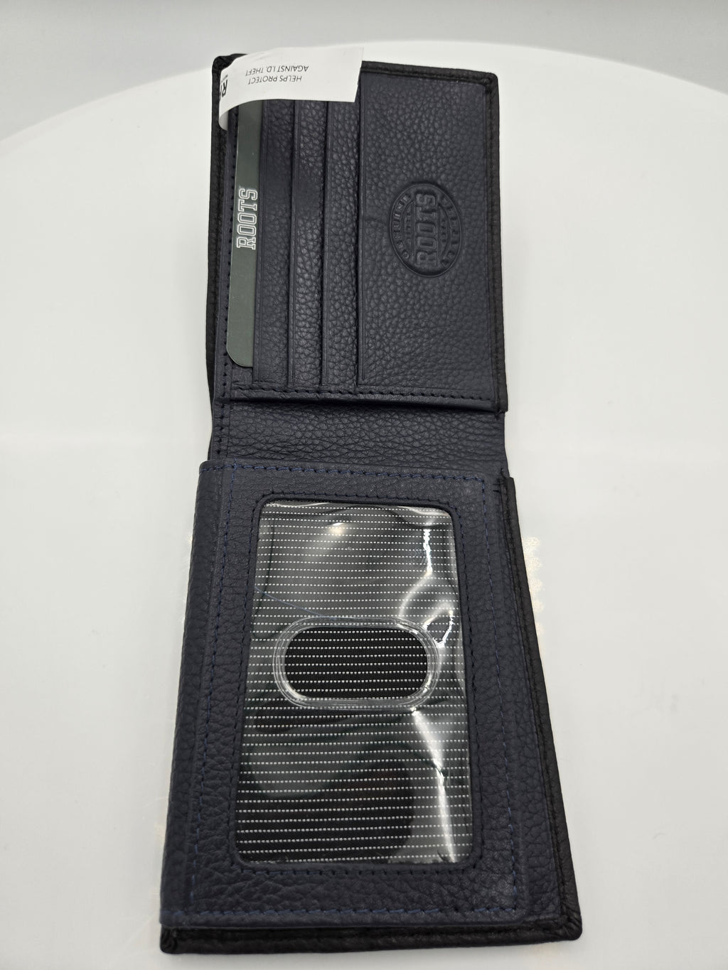 Roots Genuine Leather Bifold Wallet – Black | Curator's Choice