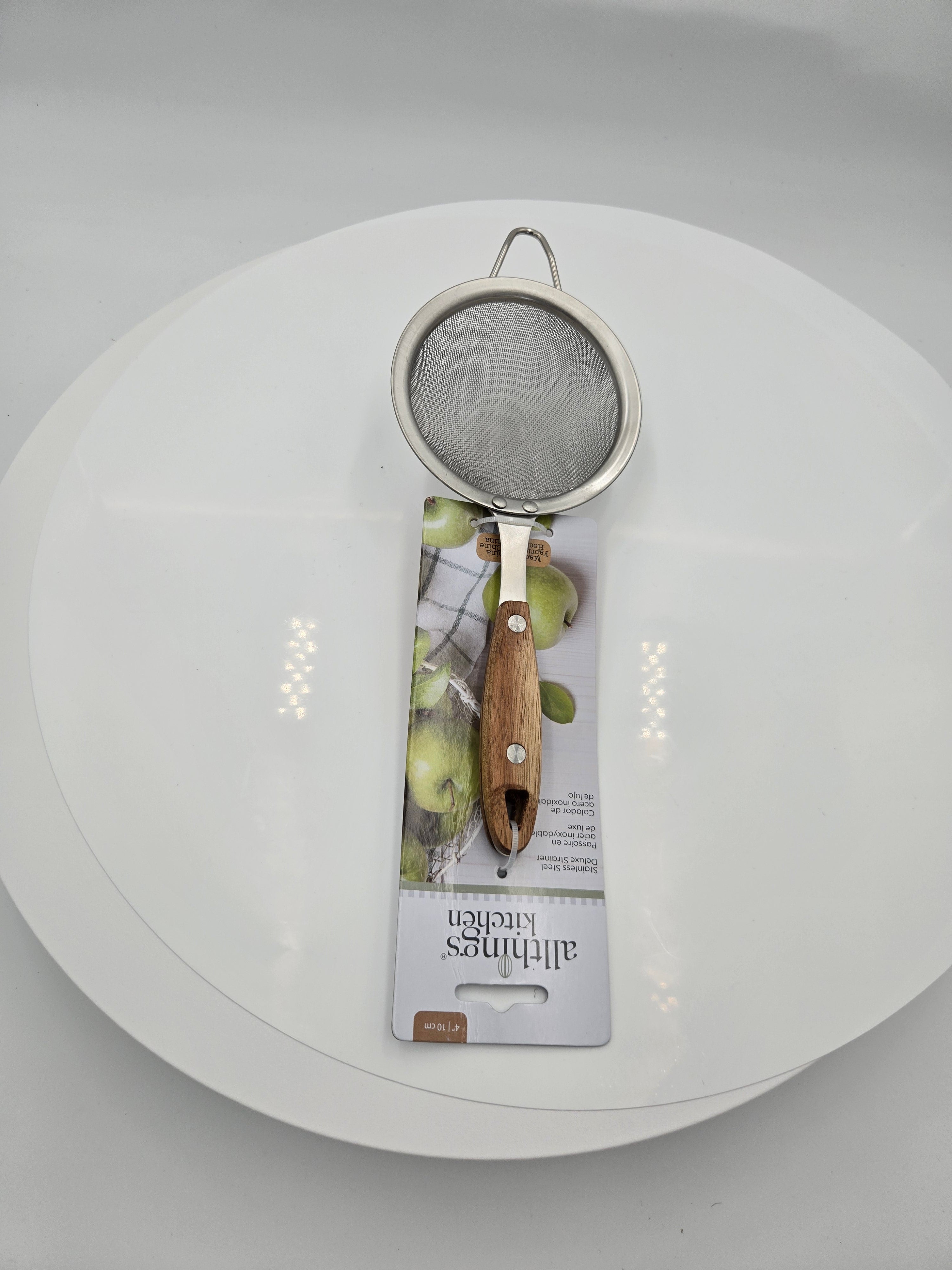 Wooden Handle Tea Strainer – Stainless Steel Fine Mesh