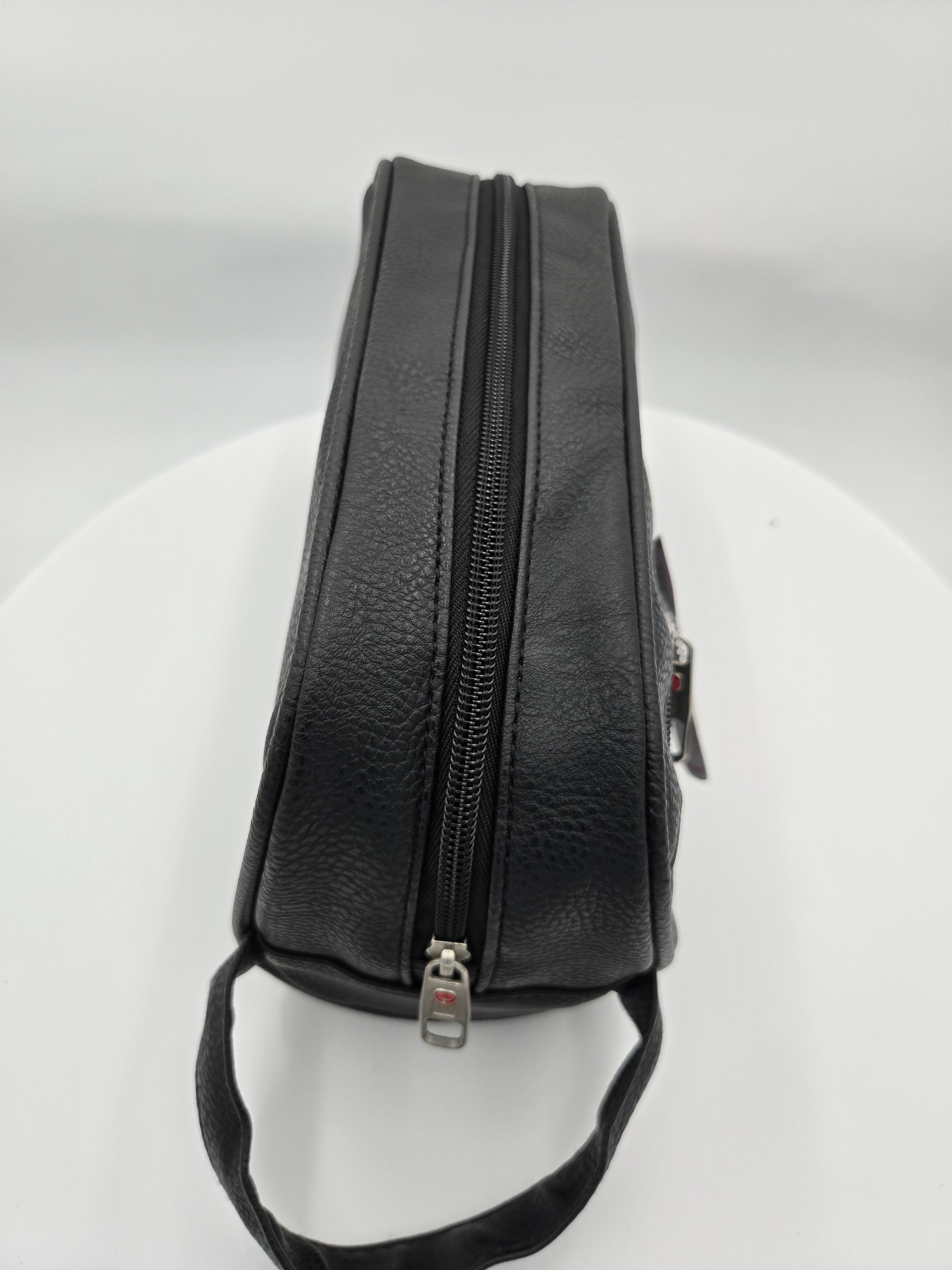 Swiss Gear Men’s Toiletry Travel Bag – Black PU | 24 × 10.5 × 15 cm | 0.272kg