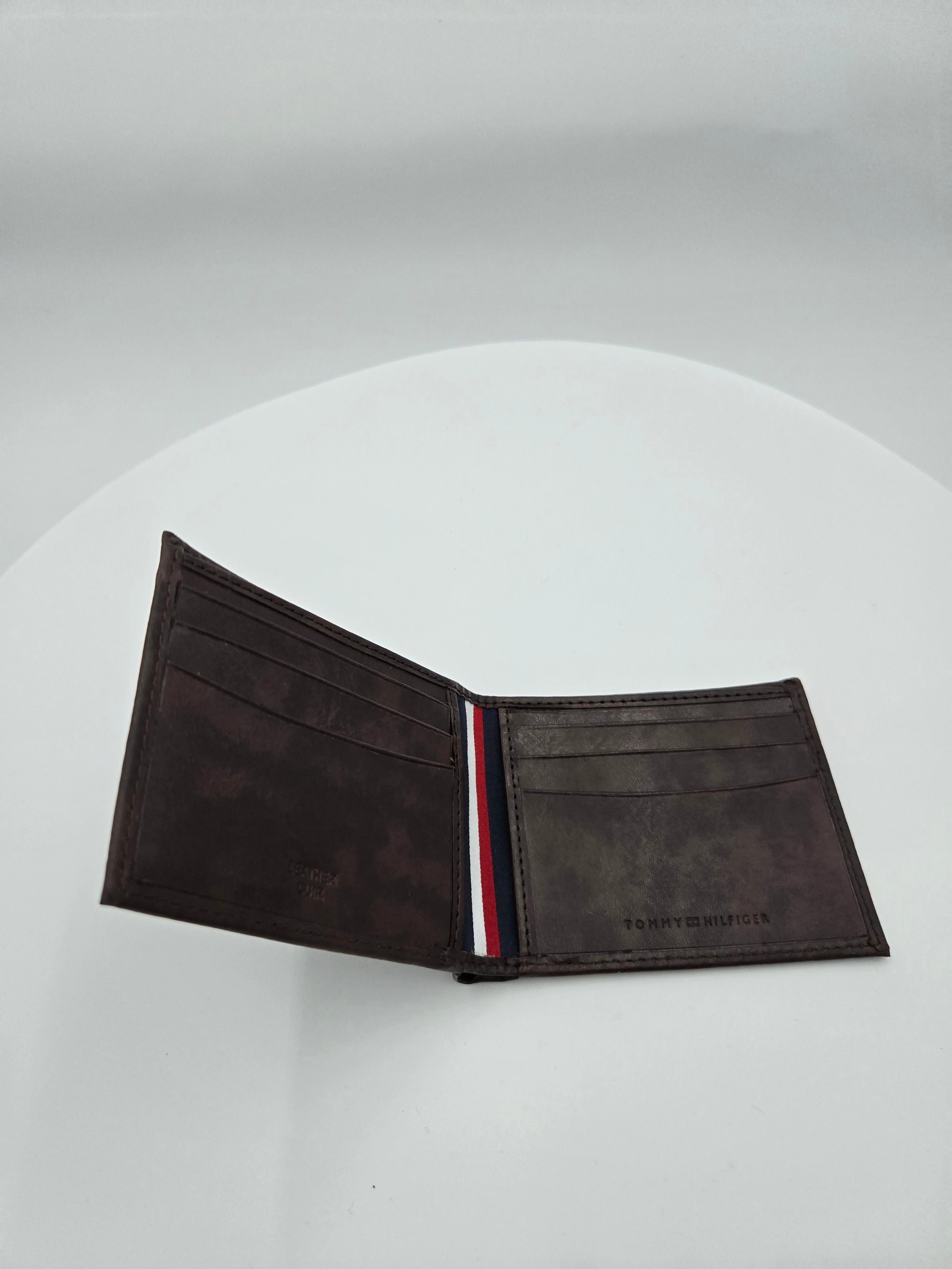 Tommy Hilfiger Men’s Genuine Leather Slimfold Wallet – Chocolate Brown
