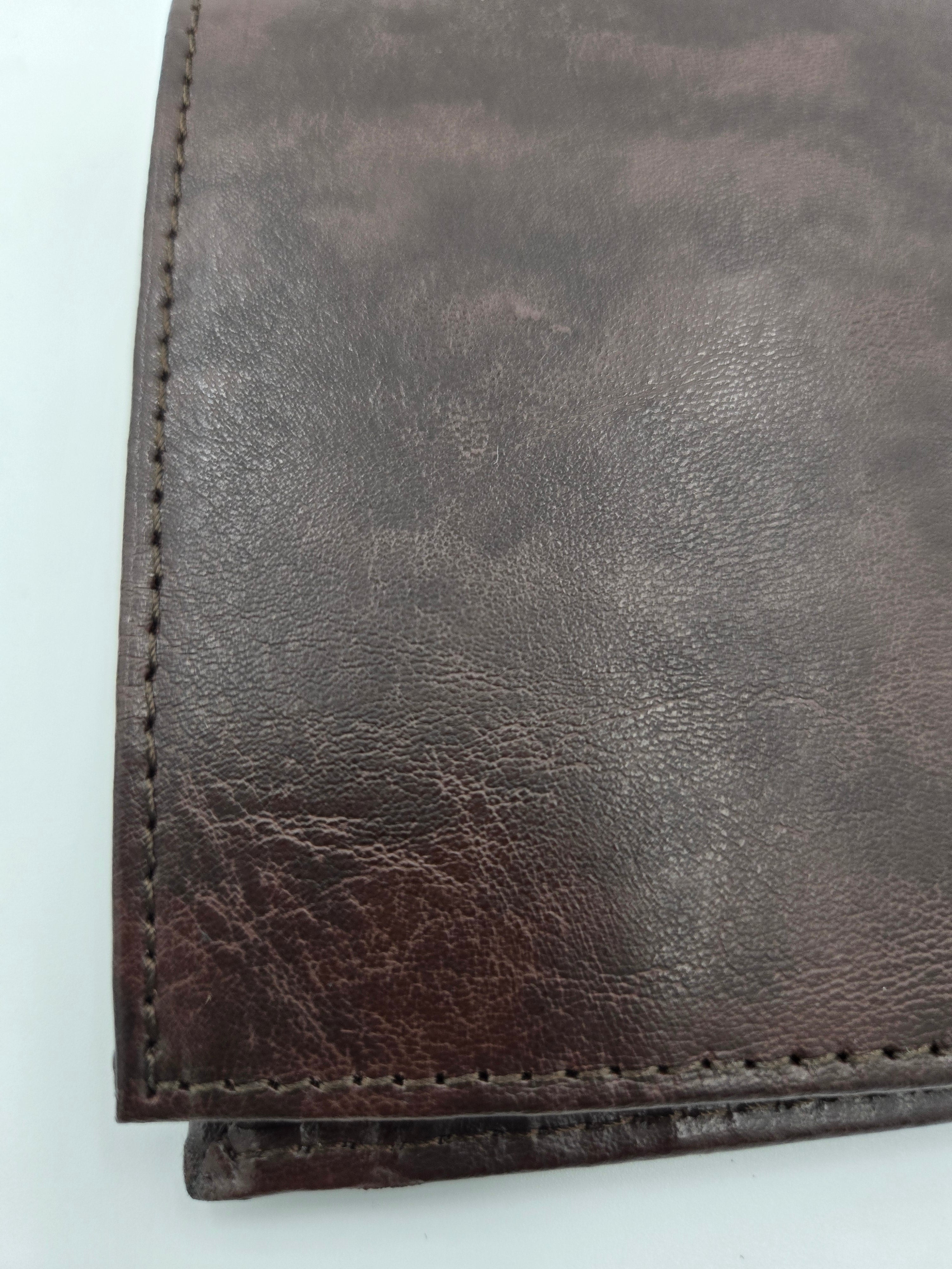 Tommy Hilfiger Men’s Genuine Leather Slimfold Wallet – Chocolate Brown