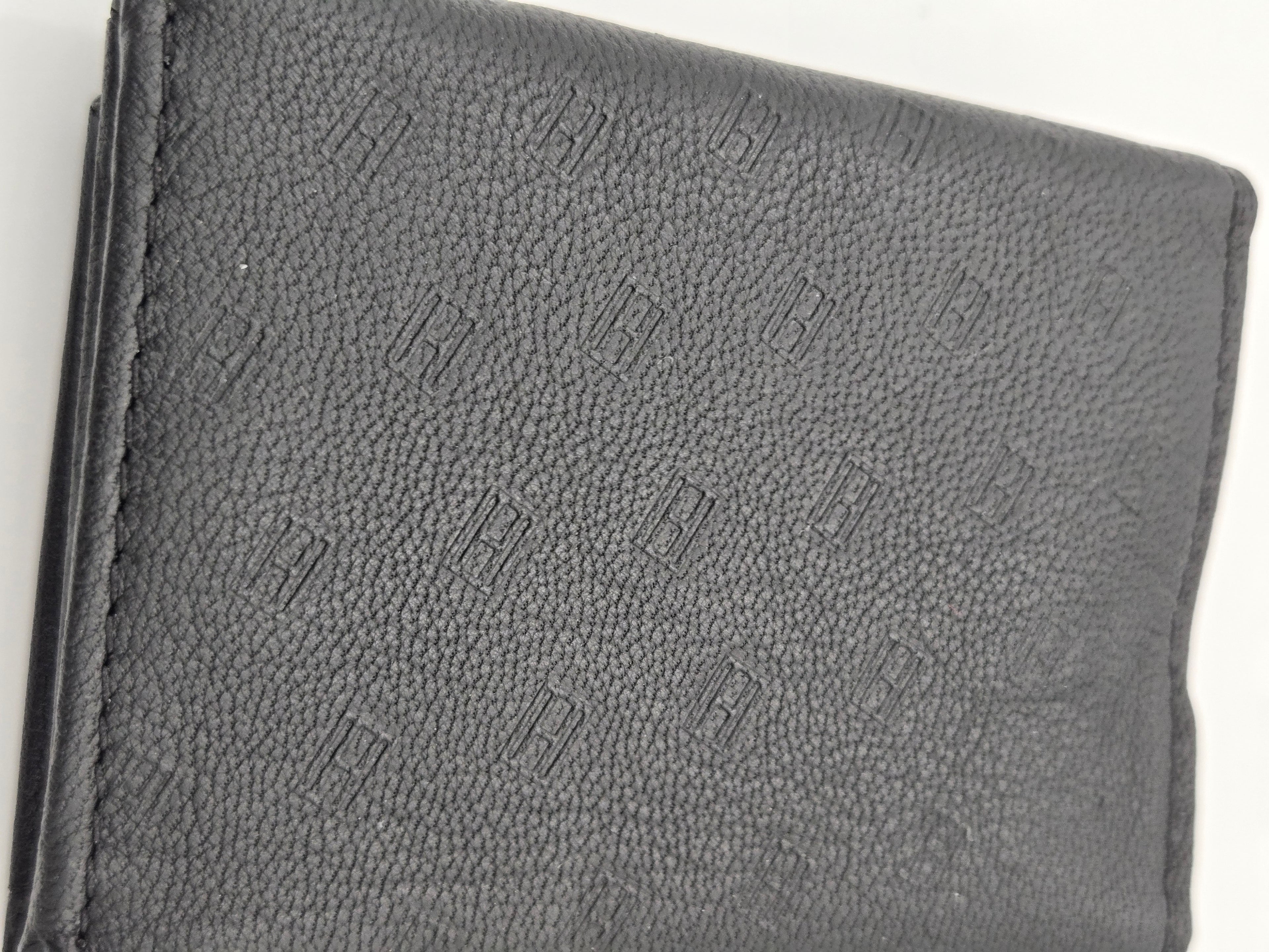 Tommy Hilfiger Men’s Genuine Leather Trifold Wallet – Black