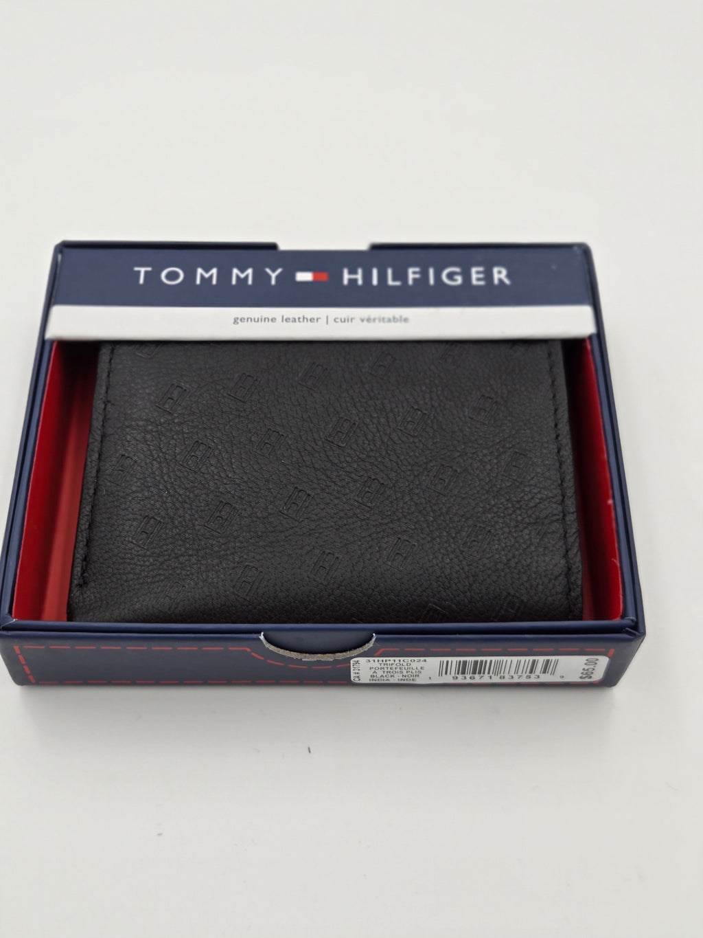 Tommy Hilfiger Men’s Genuine Leather Trifold Wallet – Black