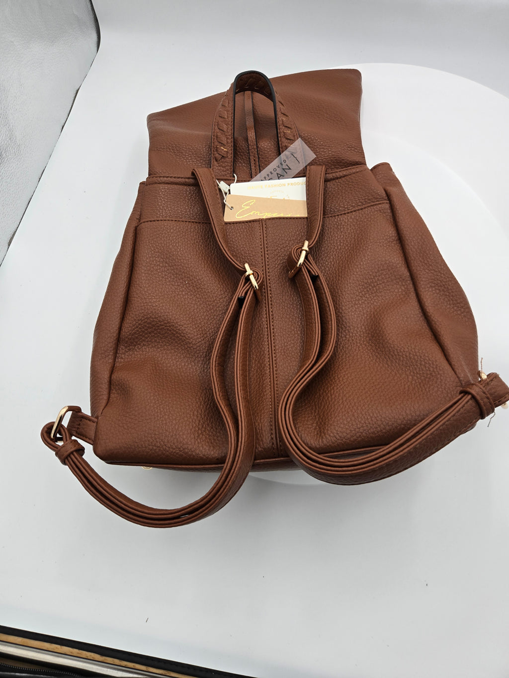 Empresia Approved Vegan Ladies Travel Bag – Haute Fashion Products | Cognac Brown | 33 × 34 cm | 0.646 kg