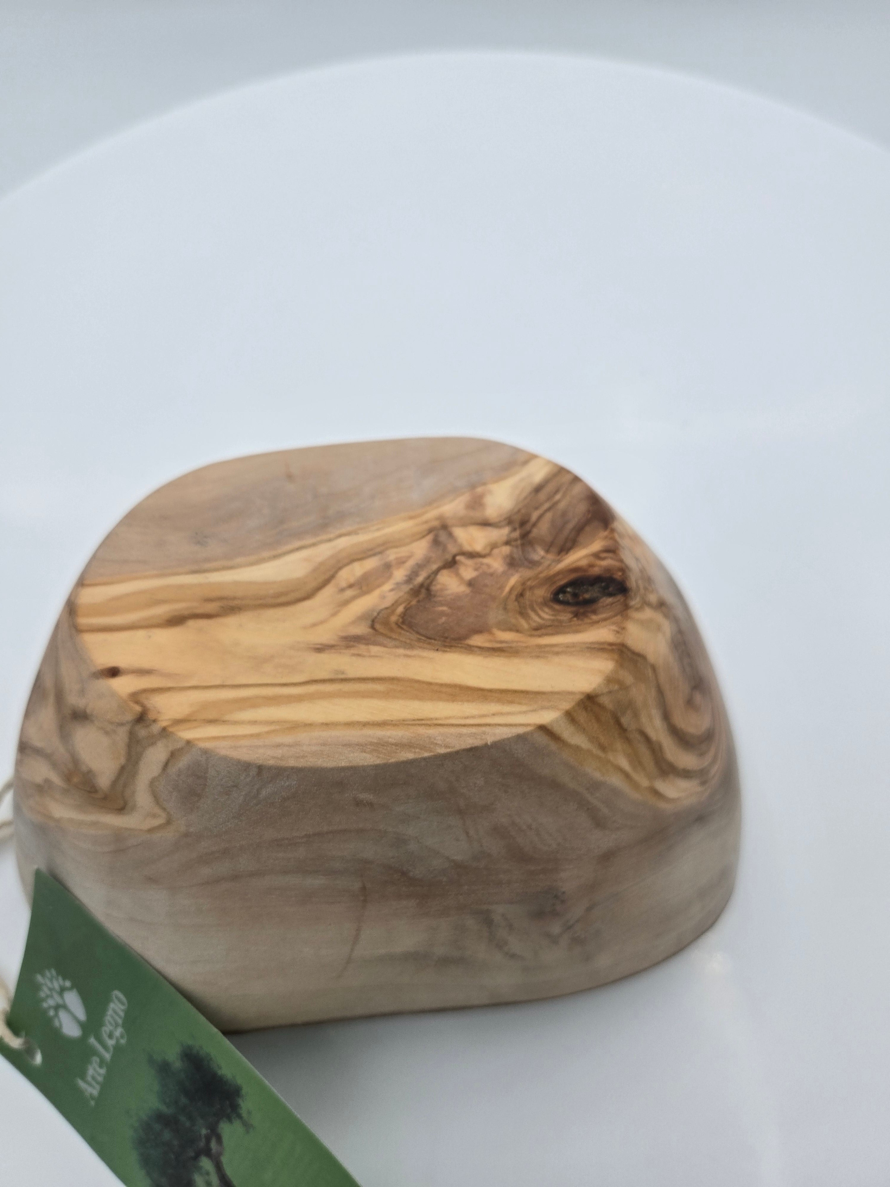 Handcrafted Italian Olive Wood Boat Bowl | 15 cm × 10 cm | Made in Italy