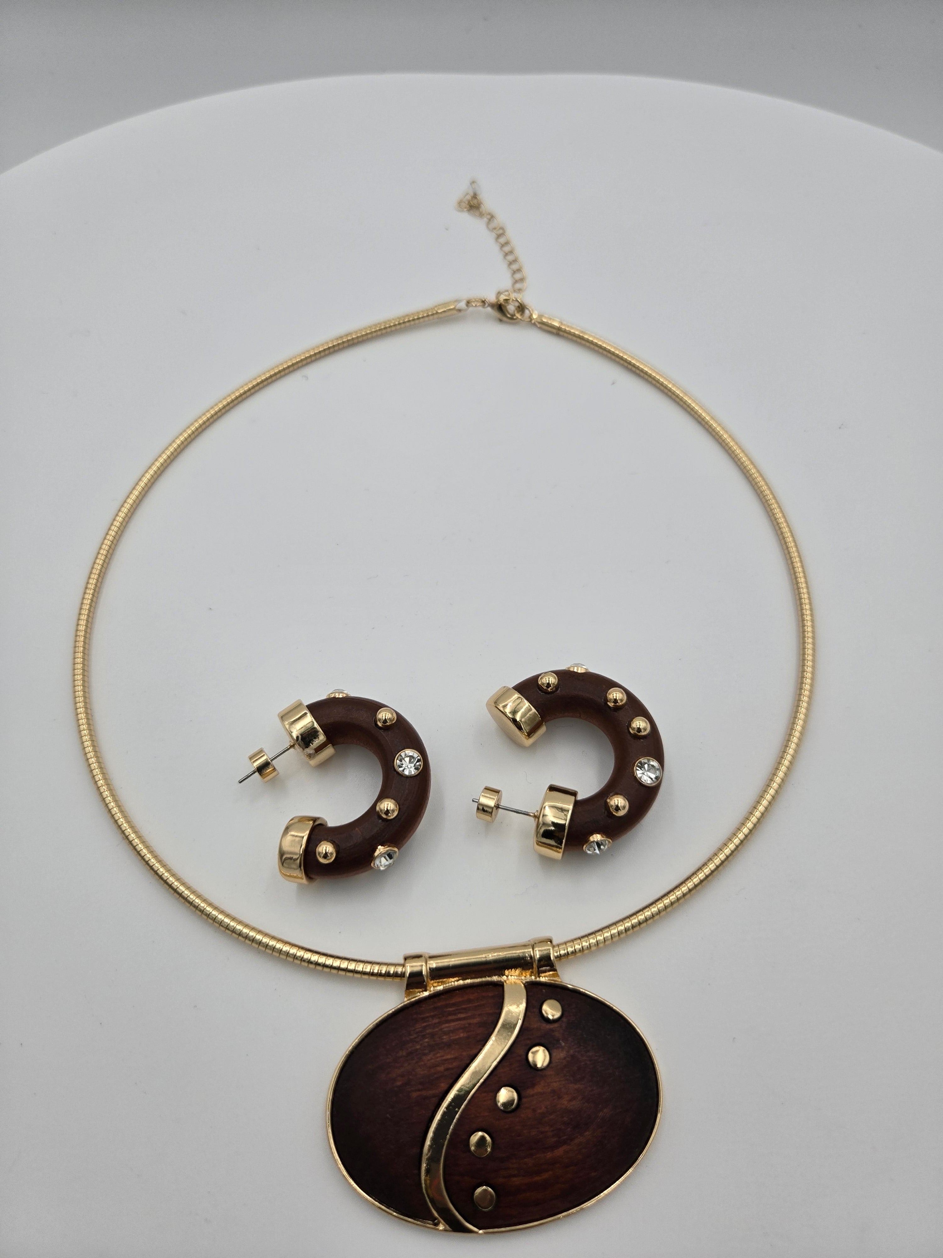 Handcrafted Wood & Gold-Tone Statement Necklace – 19" Adjustable – Nickel-Free & Lead Safe – Wt. 0.065 kg