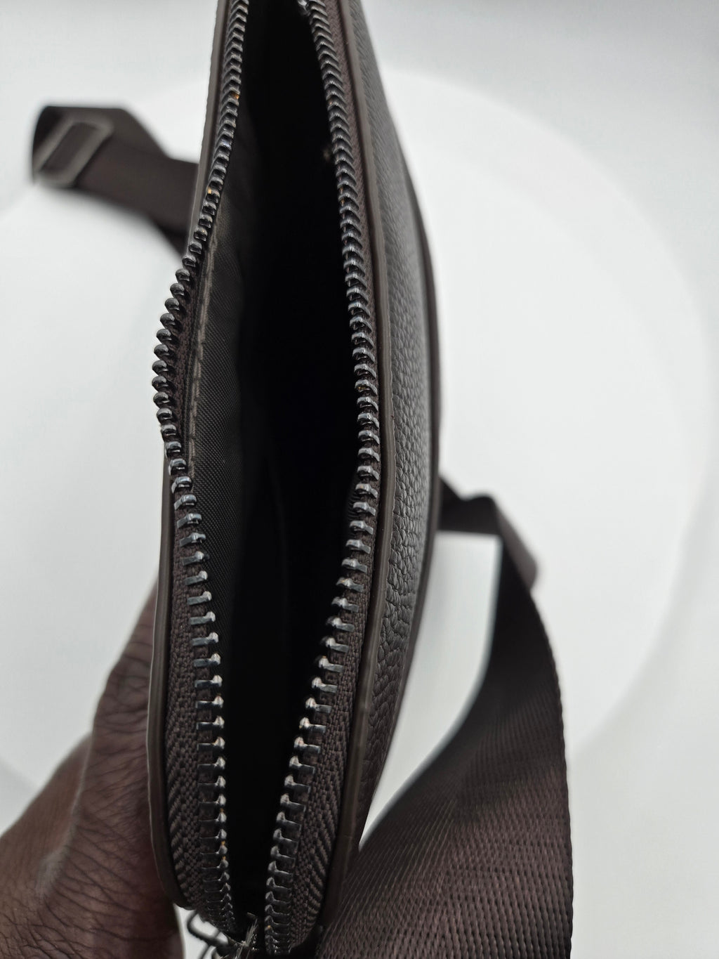 RUSS Men’s PETA-Approved Vegan Crossbody Bag – Chocolate Brown
